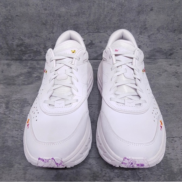 New Hoka One One White Floral Sneakers Size: 15 women's/14 men's - Picture 6 of 10